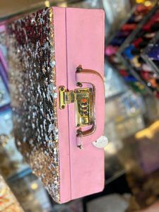 Sparkling Glitter Clutch