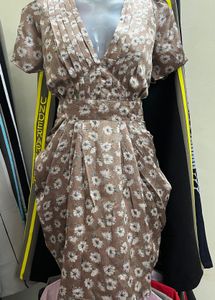 Chic Floral Print Wrap Dress