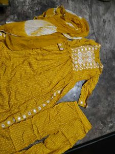 Yellow Ethnic Kurta Set with Dupatta