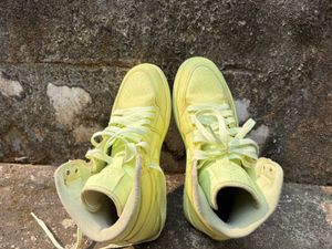 AH7389_700 Women’s Air Jordan1  High Premium Barel