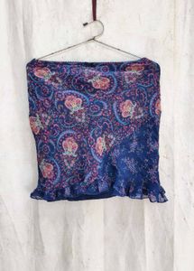 20V. Navy Blue mini floral skirt