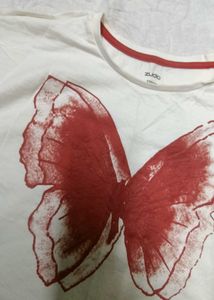 Price drop!! Red Butterfly Graphic Tee