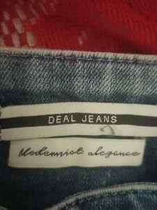 Stylish Distressed Blue Denim Jeans
