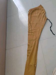 Comfortable Mustard leggings