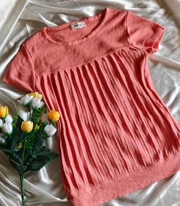 Peach Top – Brand New & Never Worn!