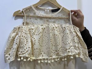 Elegant Cream Cold Shoulder Gown