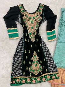 Elegant Black &amp; Teal Kurta Set