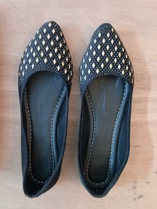 New Stylish Black Pointed Flats size 40