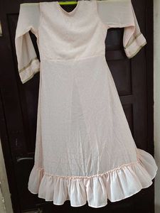Elegant Peach Embroidered front slit Kurta set