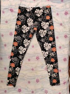 Black Printed Stretchable Legging