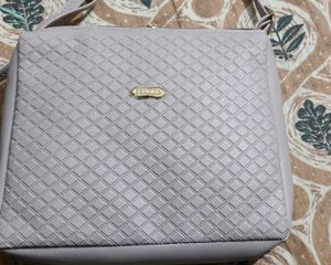 Stylish Quilted Shoulder Bag