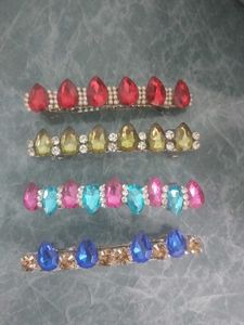 Set of 4 Crystal handmade Hair Clips combo 🤩