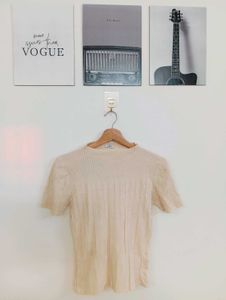 Ribbed Knit Short Sleeve Top