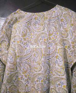 Off whiite Paisley Print Kurta
