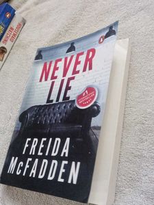 Never Lie by Freida McFadden