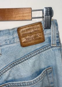 Levi’s Ribcage Straight Jeans