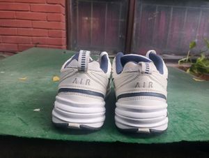 Nike Air Monarch IV Men's Shoes