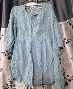 Beautiful Sea green short top