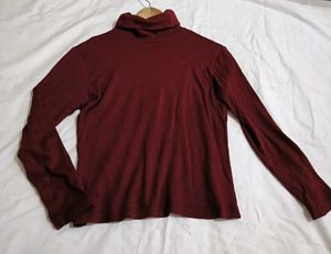 Burgundy Long Sleeve pullover