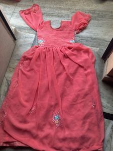 Embroidered Ethnic Gown ✨🌷( 9-10years)