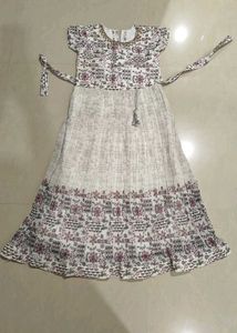 gown