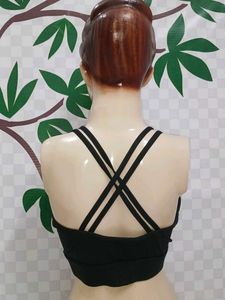 (1200)USA Pro Black Sports Bra