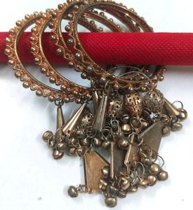 4 Bangles metal moti high voice latkan/Rhinstone