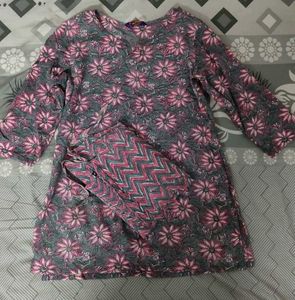 Stylish Floral Kurta Set