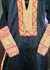 Black Embroidered Kurta set 💫
