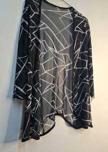 Black &amp; White Geometric Abstract Sheer Shrug.