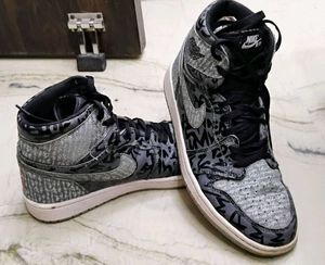 Nike Air Jordan 1 Sneakers