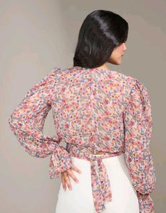 Floral Print Ruffle Detail Top