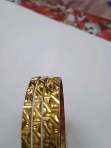 Elegant Bentex Gold Bangle Set