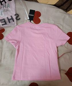 SHEIN Pink Heart Graphic Tee
