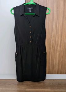 Sleeveless Black Shirt Dress with Pockets