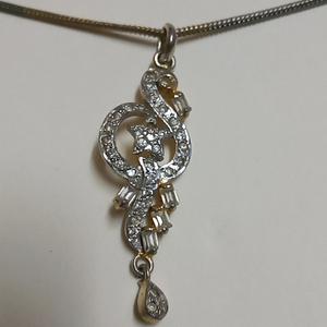 pendent set