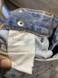 wide leg baggy jeans