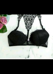 Black Lace Detail h&m bra with brief 👍