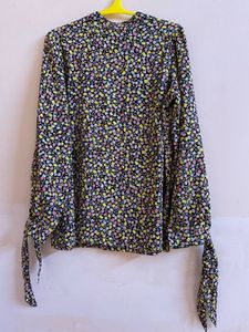 M15- Black Floral Print Top Stylish
