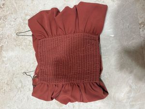 Stylish Ruched Chain Strap Top