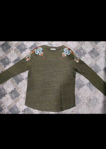 ✅ZARA's Embroidered Olive Green Top✅