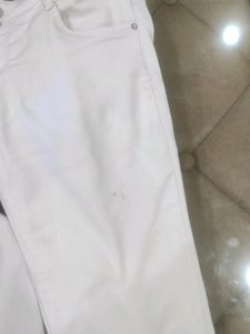 Combo Of White Jean And Black Top
