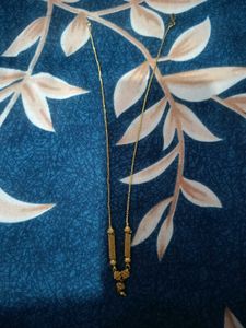 Elegant Gold Necklace