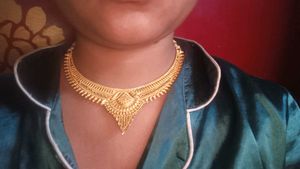 Gold-toned Necklace Set