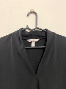 Chic Black V-Neck Top