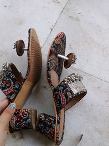 Embellished Ethnic Footwear