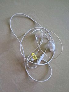 ⚡️5 Phone Case, 30+Earbud, Wired Earpiece⚡