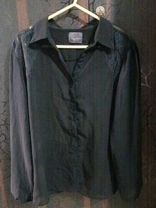 Chic Black Lace Detail Collared Shirt
