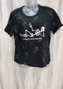 I. Skeleton "Literally Dead Right Now" T-Shirt