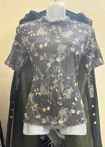 combo of two cute tops